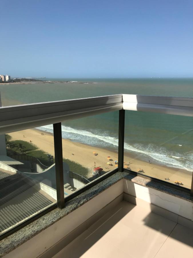 Flat Na Praia Da Costa 维拉维尔哈 外观 照片