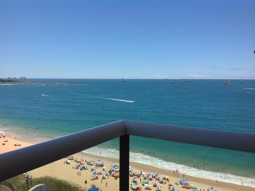 Flat Na Praia Da Costa 维拉维尔哈 外观 照片
